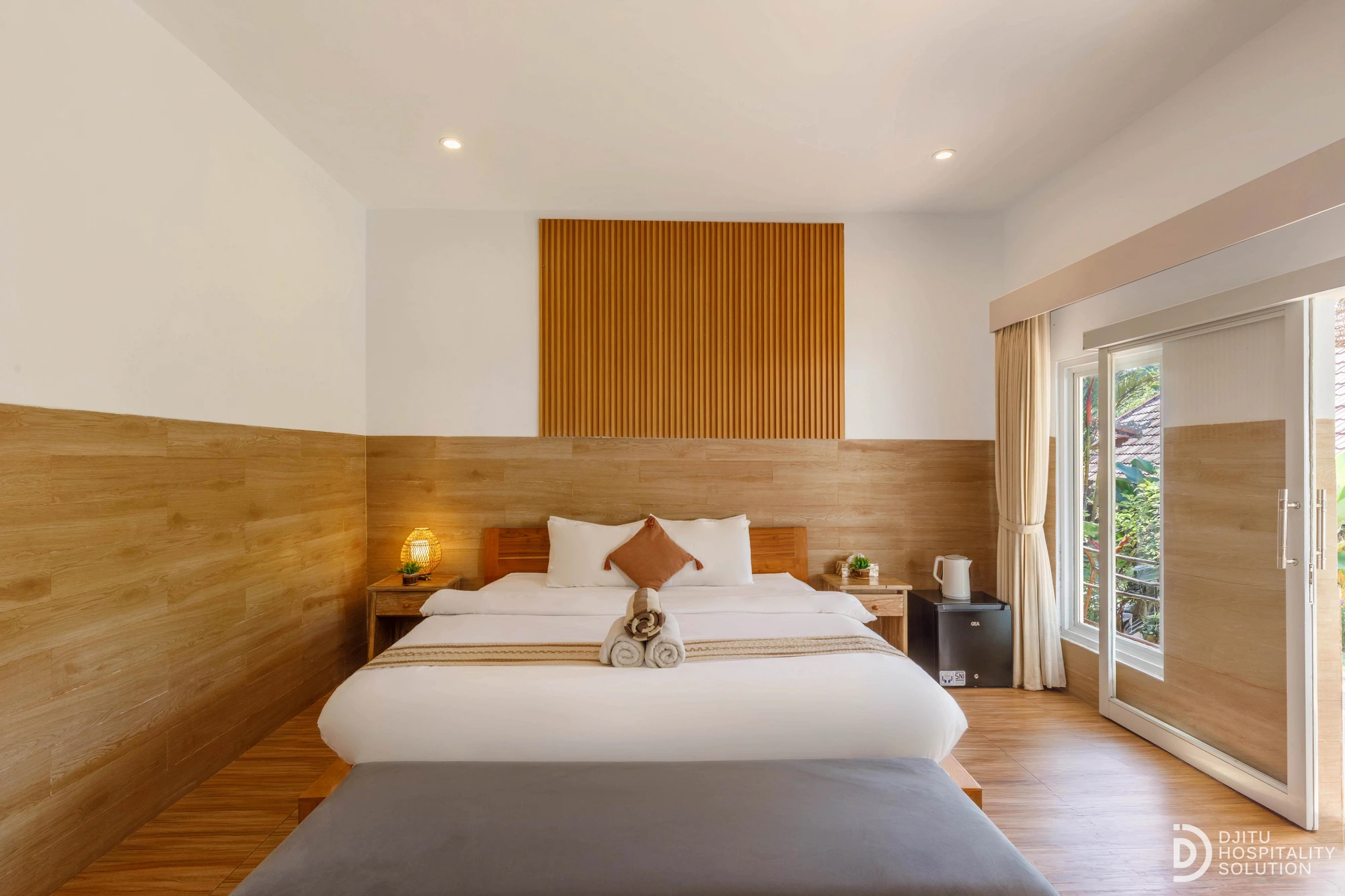 Big Room / Suite
