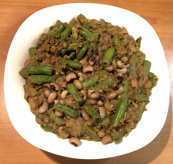 Black-Eyed Beans & Long Beans Thoran