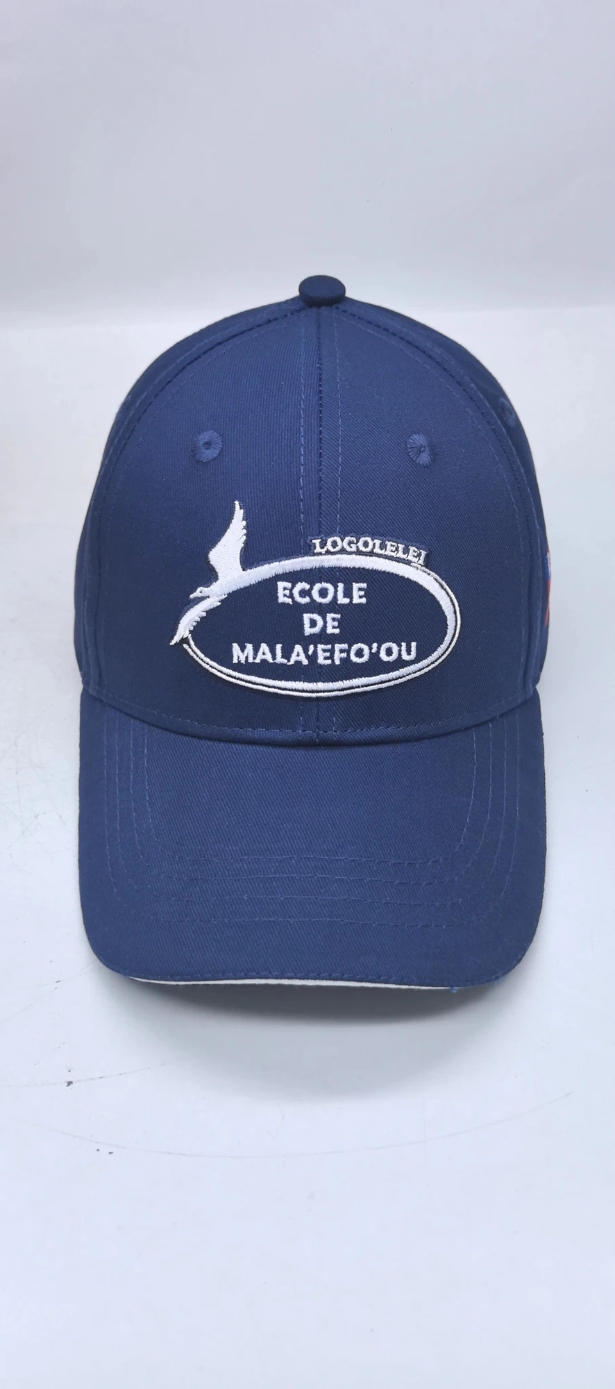 Casquette brodée — École de Mala'efo'ou Logolelei