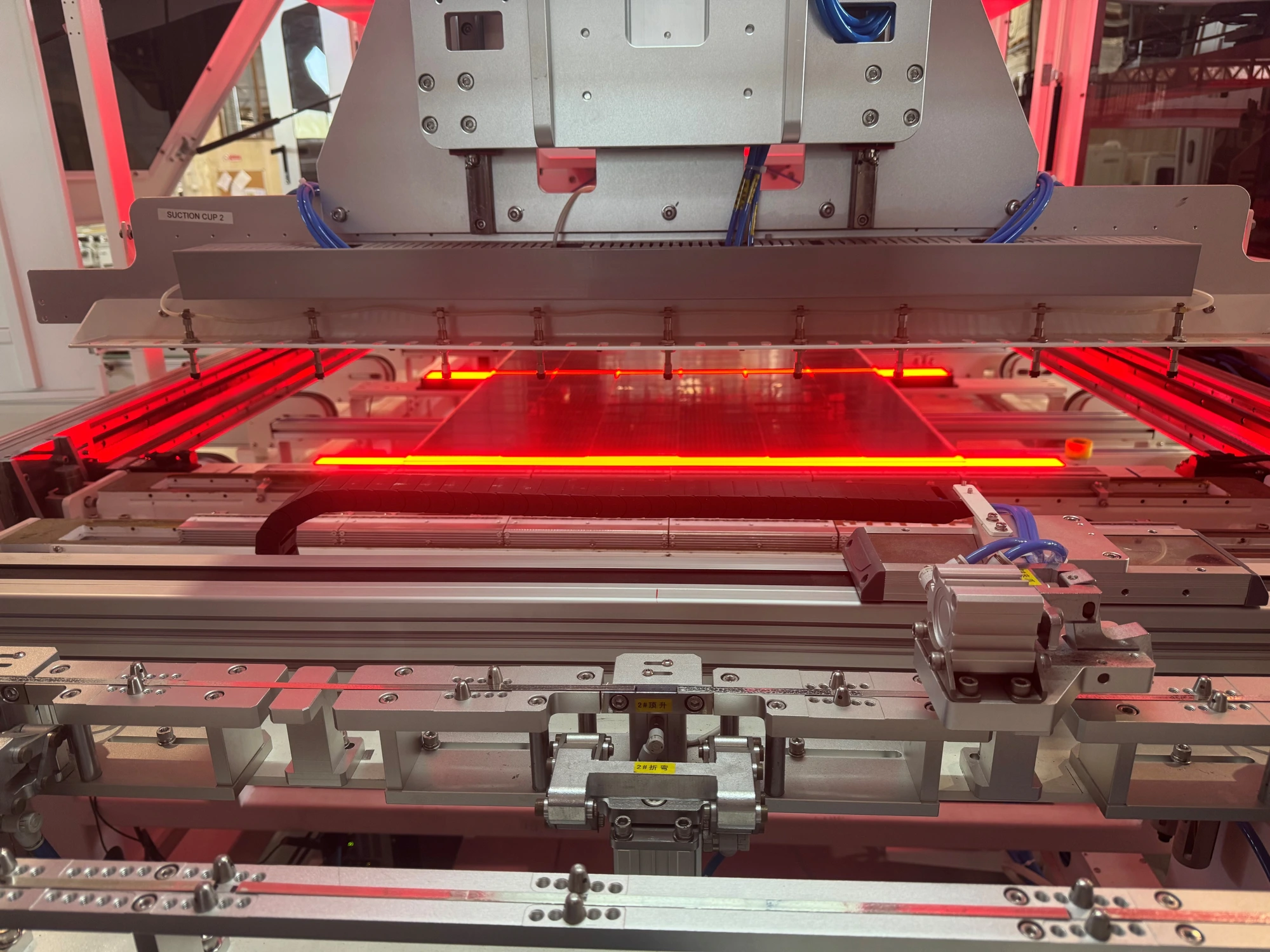 Linea di produzione pannelli TORRI — controllo qualità